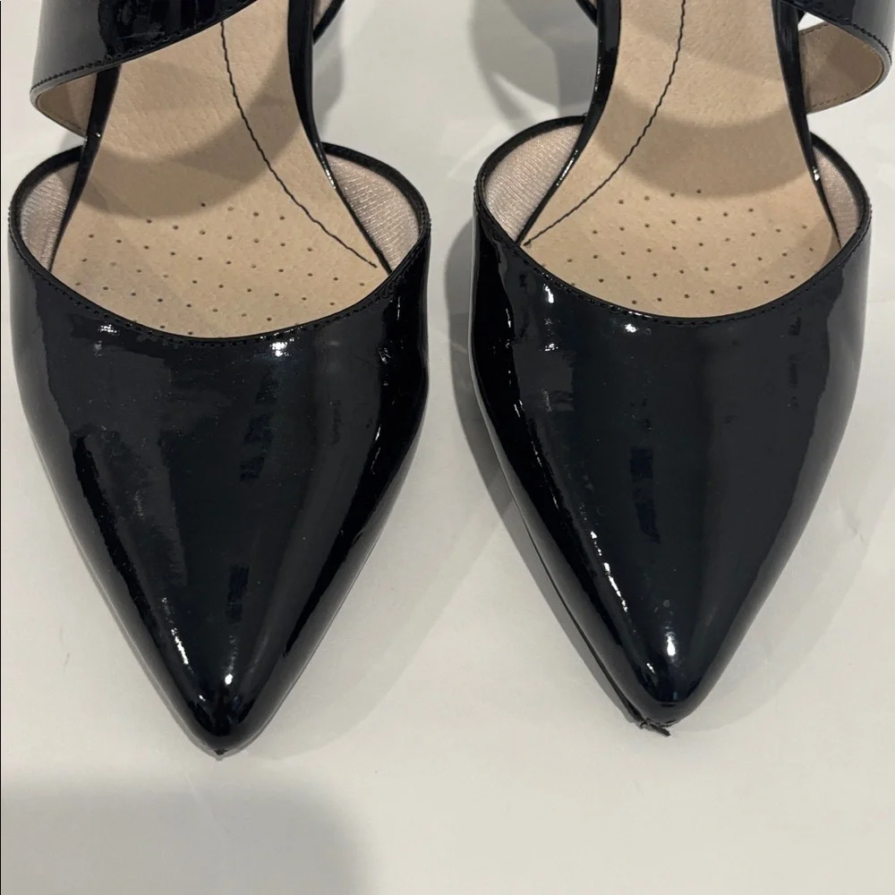 Life Stride Soft System Suki Black Patent Strappy Heel
